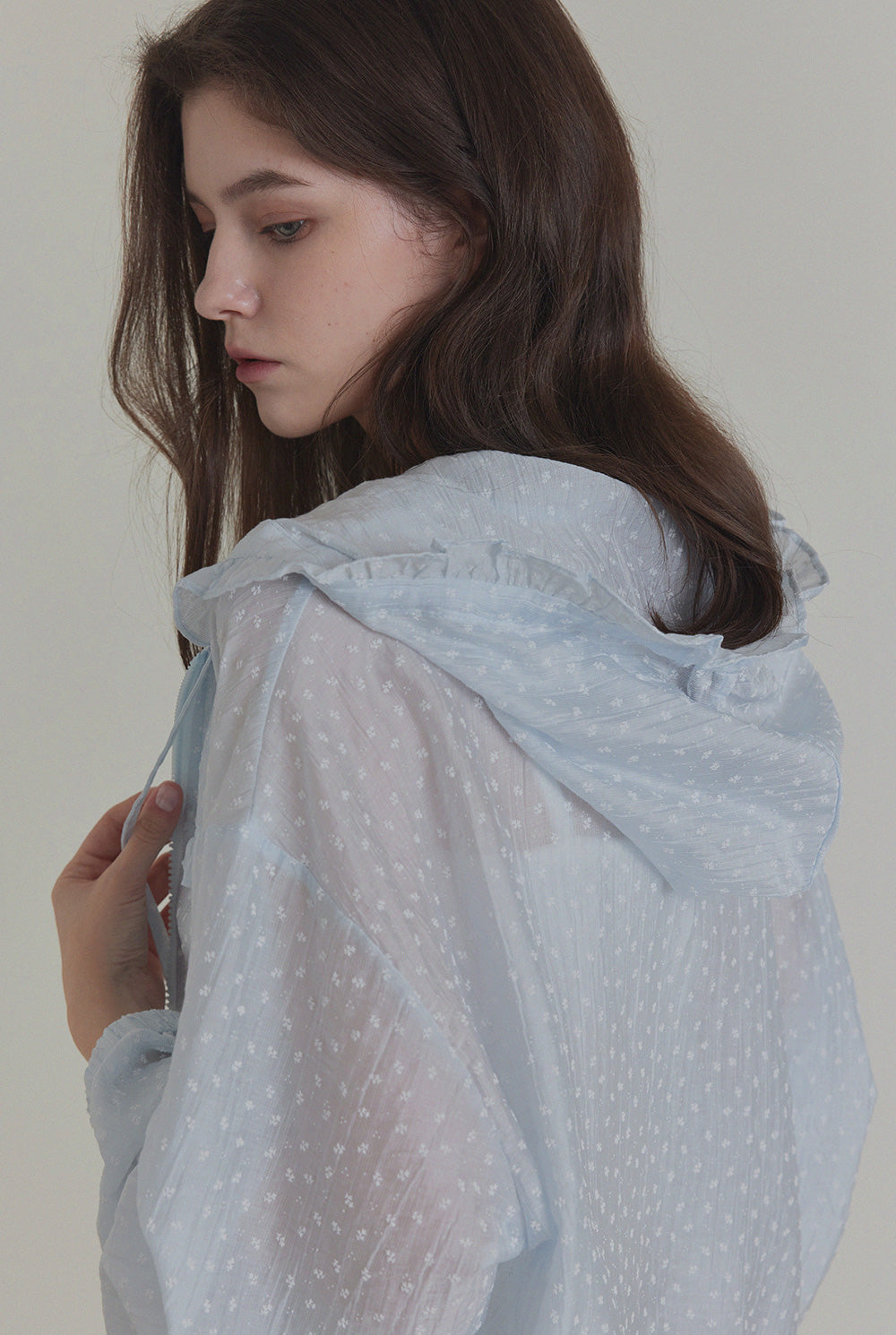 [TWEE] Rench Frill Hooded Windbreaker-3