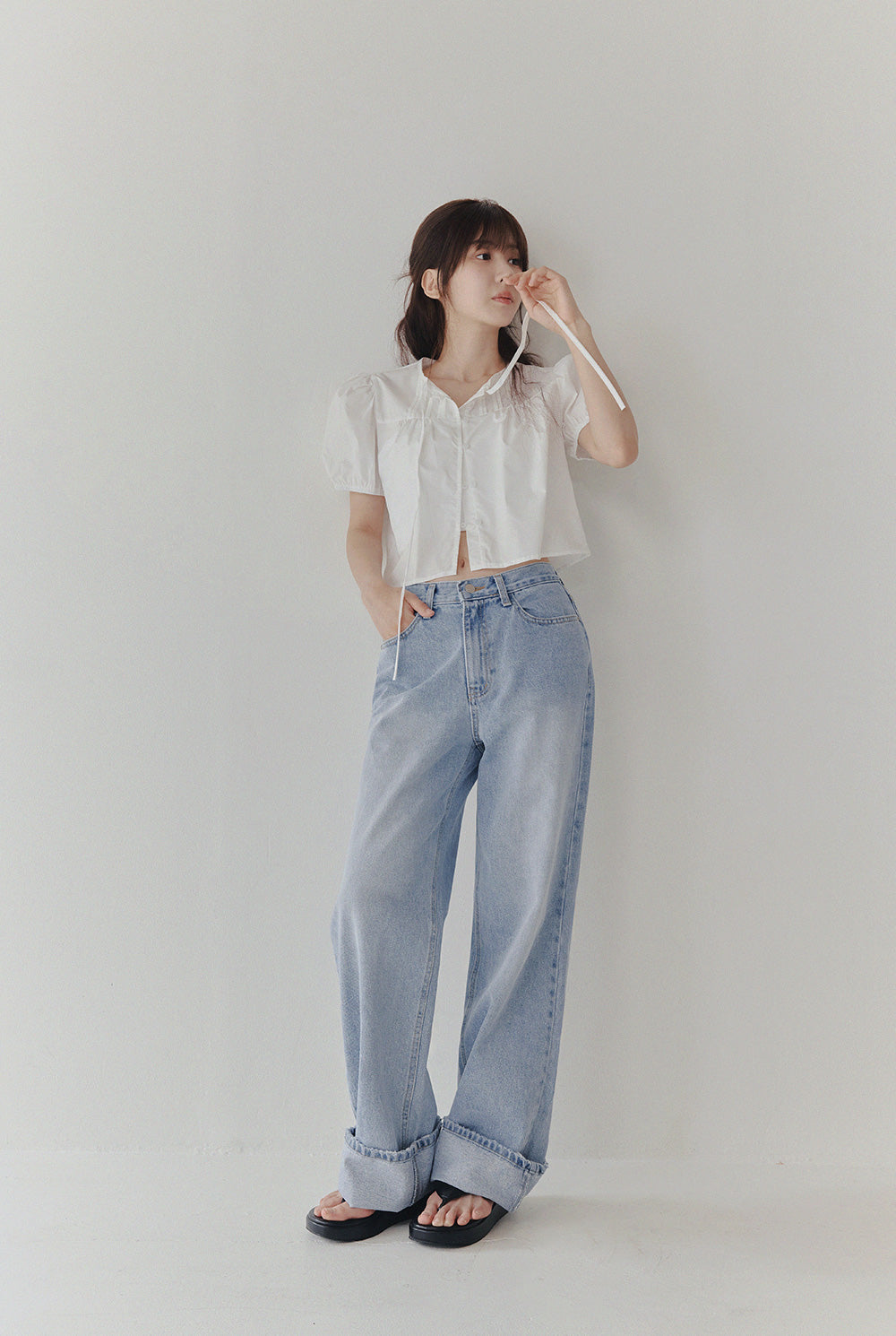 [TWEE] Peral Puff Button Blouse-4