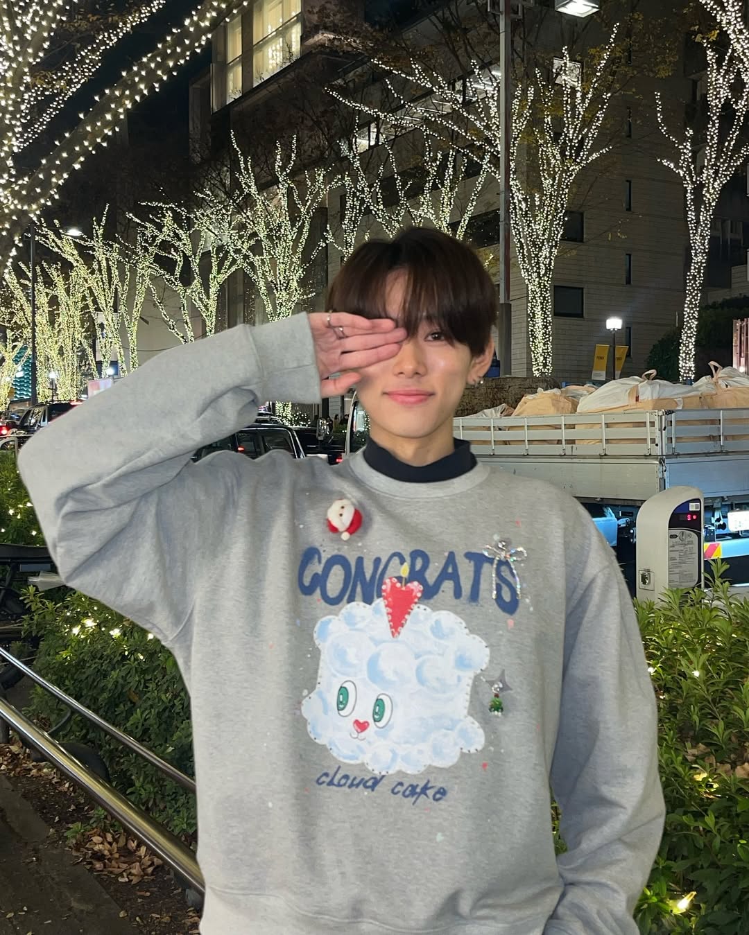 [CLOUD CAKE] Fashion unisex party style sweatshirts hot sale limited editon-0