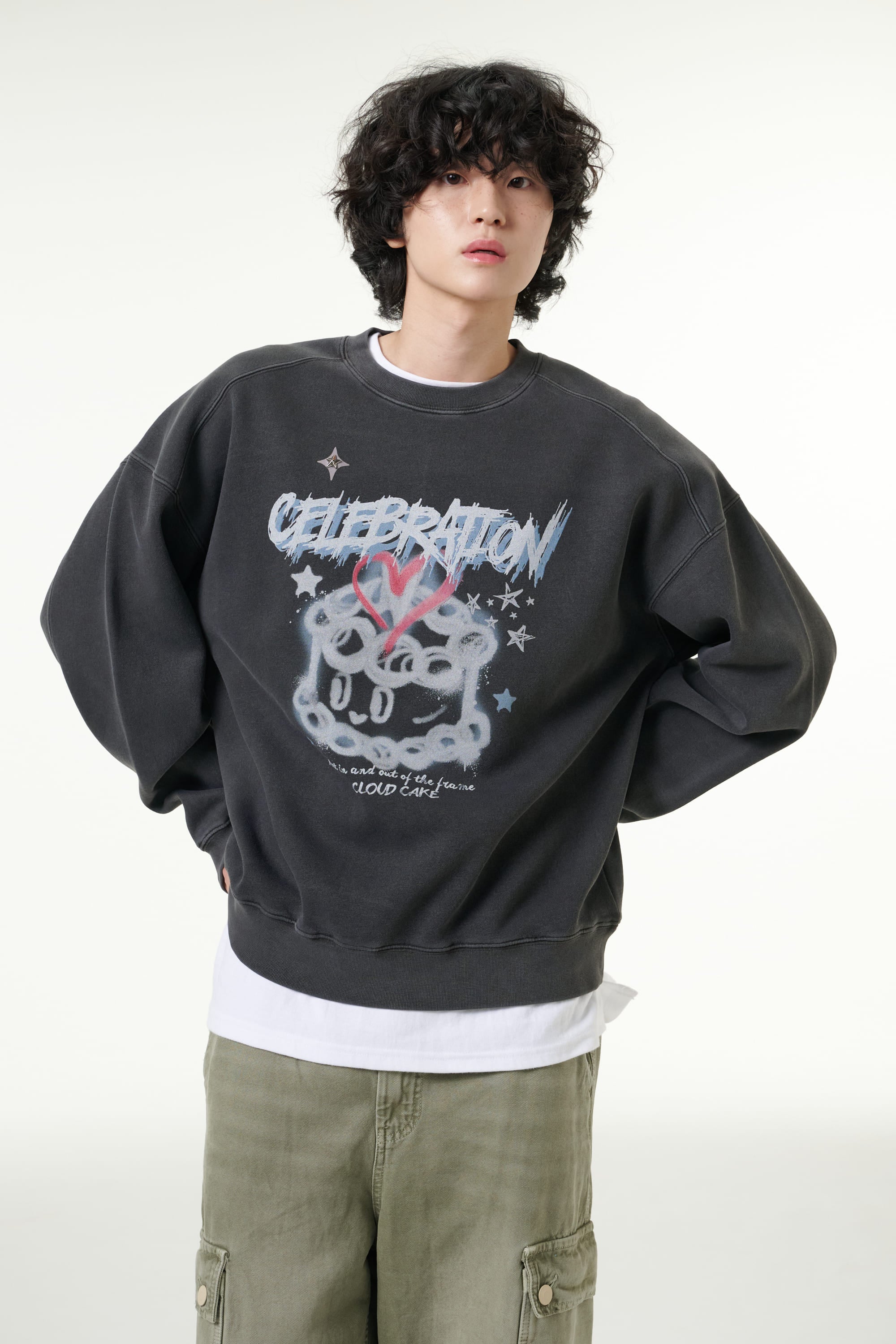 [CLOUD CAKE] Pigment Double-Layer Fabric Printed Sweatshirt Dark Gray-2