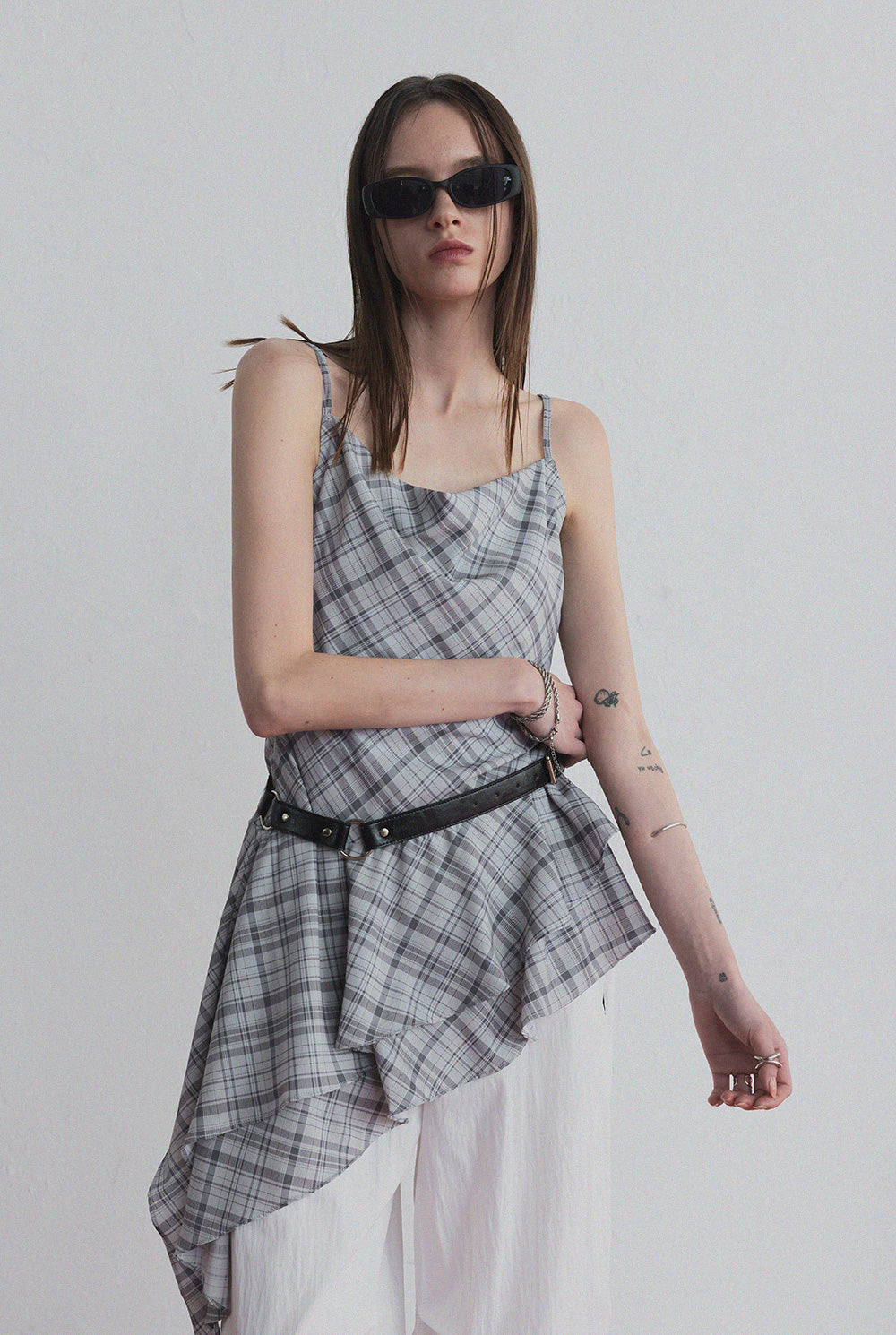 [TWEE] [GROWHIDE] Tup shirring check asymmetrical dress-4