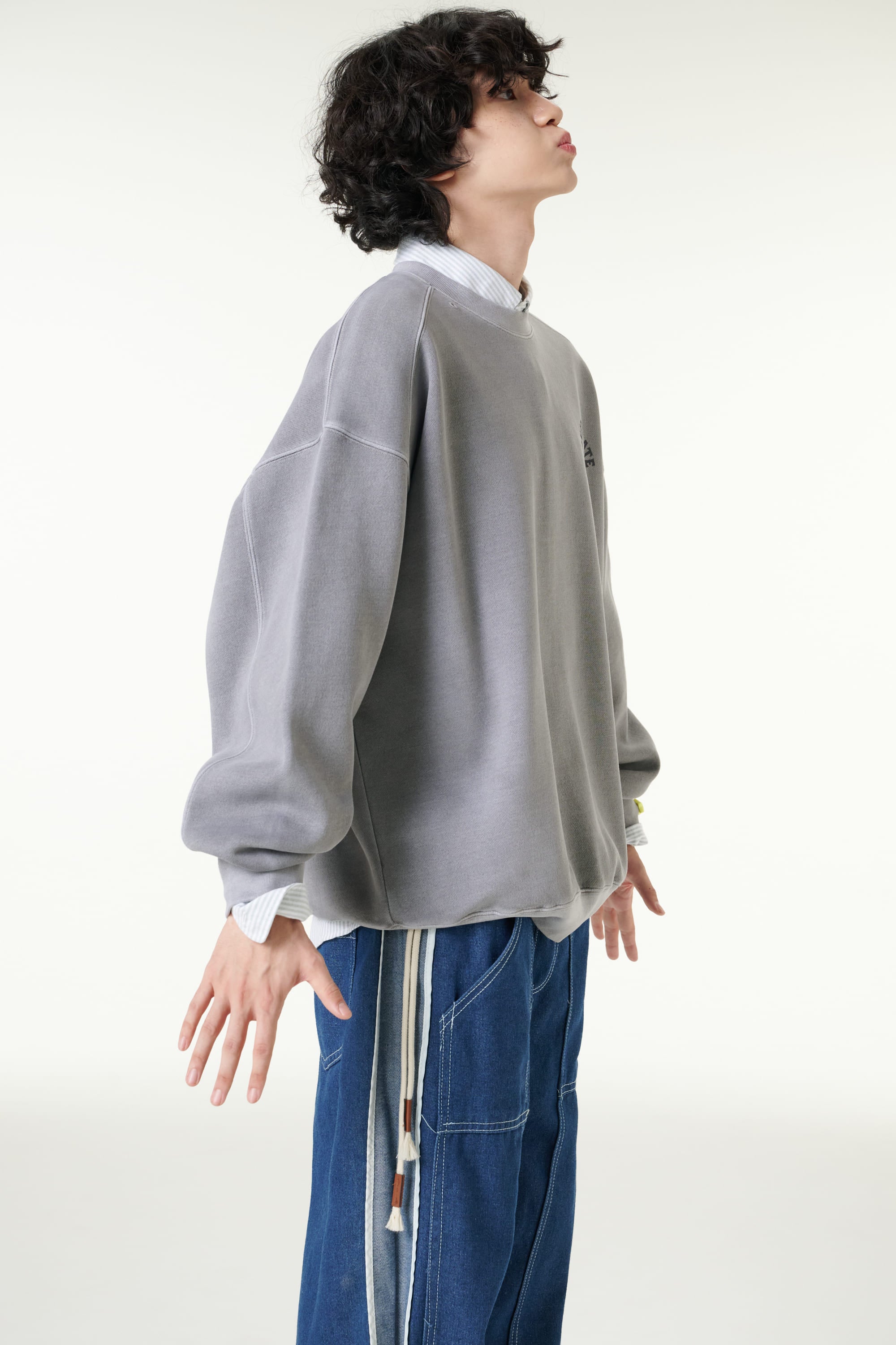 [CLOUD CAKE] Pigment Double-Layer Fabric Printed Sweatshirt-1