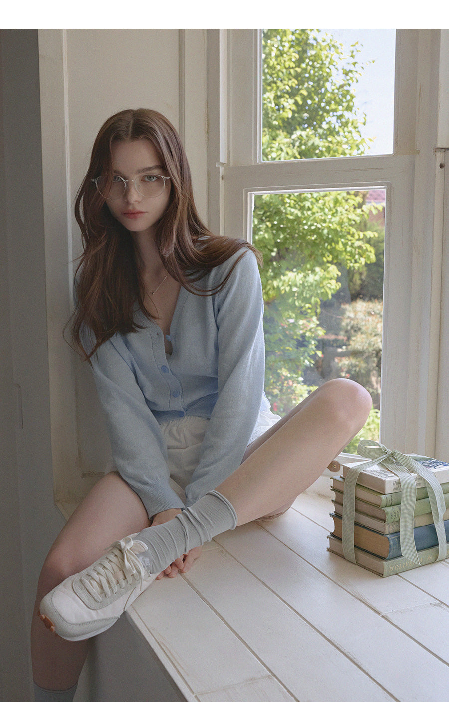 [TWEE] Evelyn V-Neck Cardigan-1