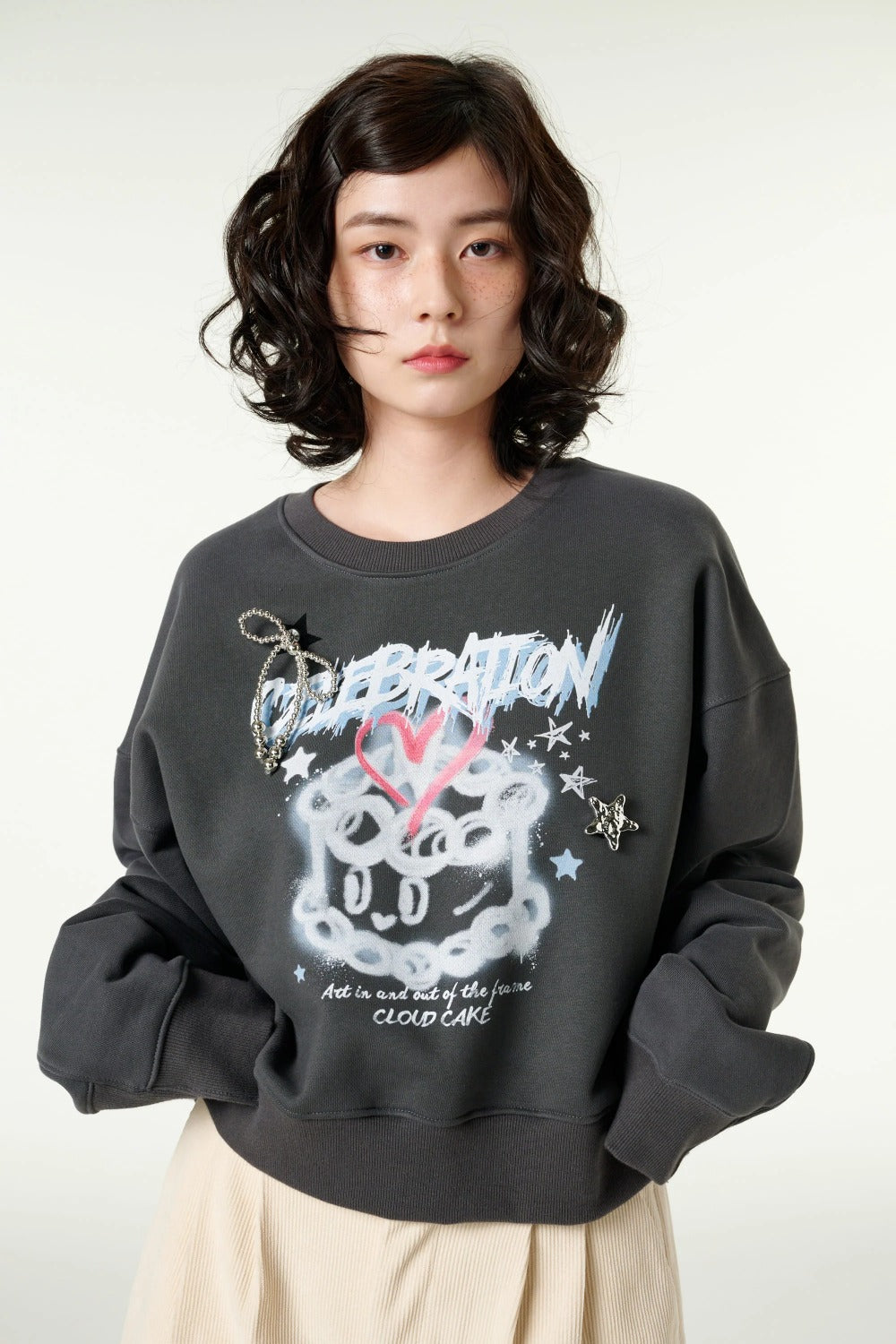 [CLOUD CAKE] Women's Fashion Cloud Cake Spray Artwork Sweatshirt-2