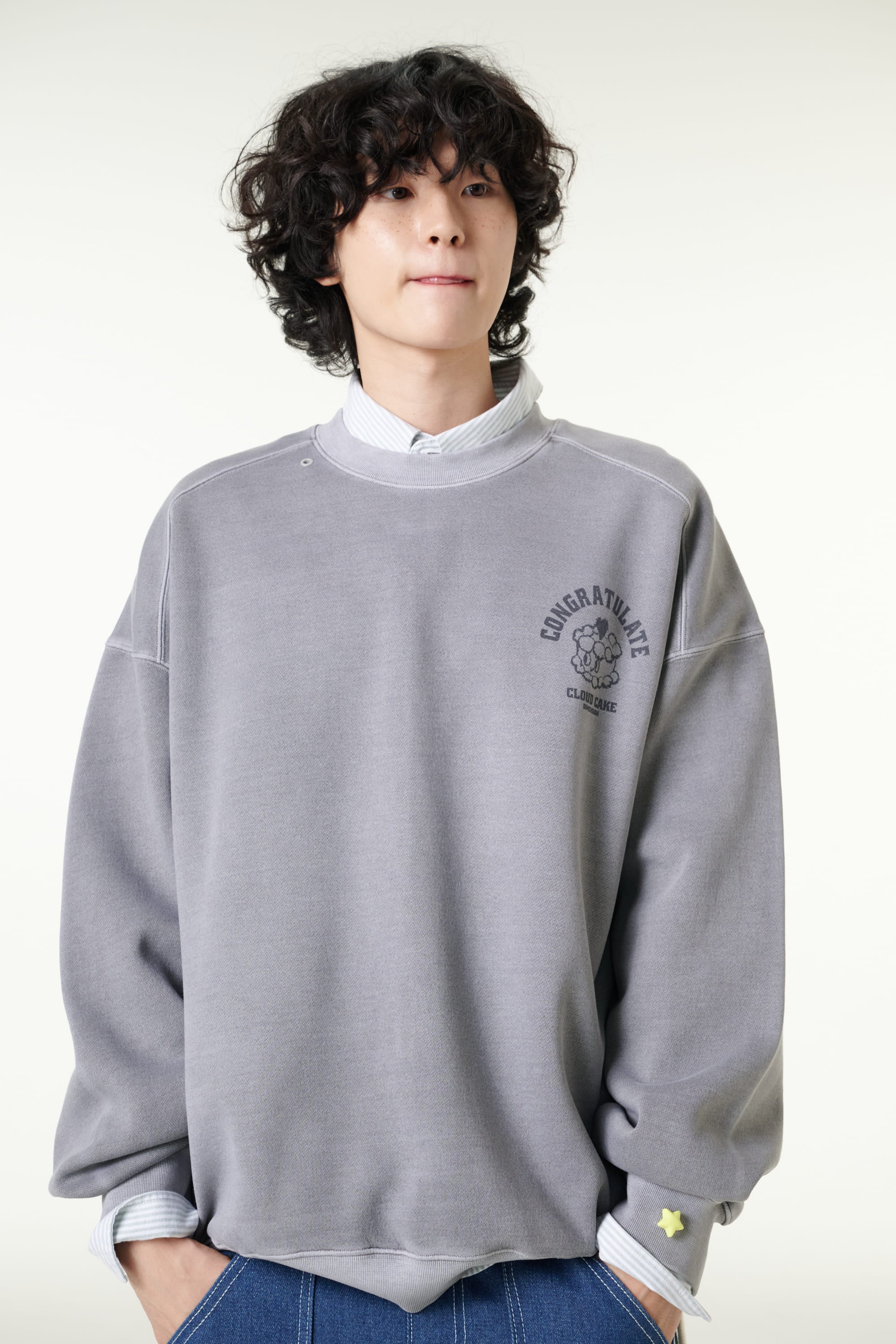 [CLOUD CAKE] Pigment Double-Layer Fabric Printed Sweatshirt-0