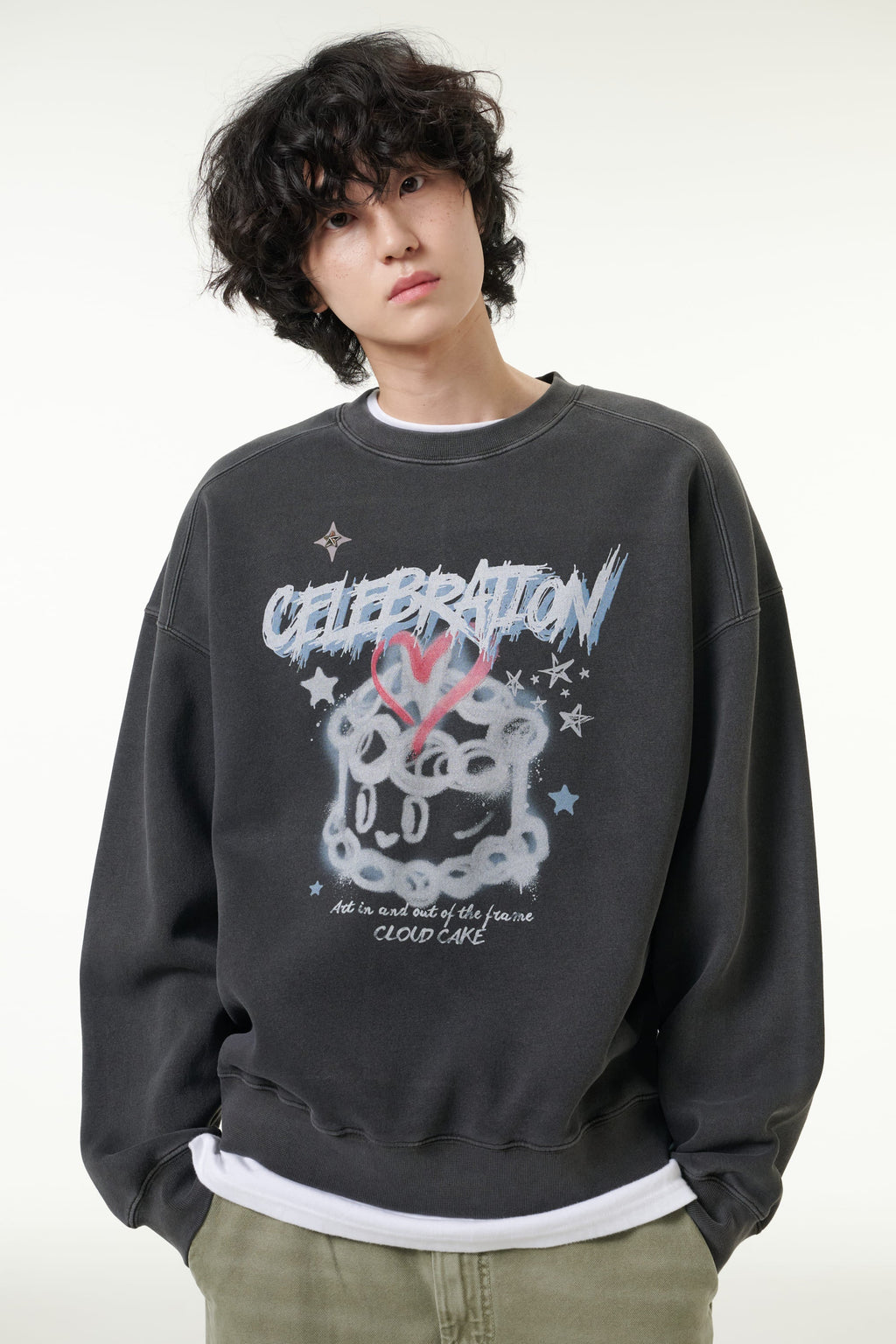 [CLOUD CAKE] Pigment Double-Layer Fabric Printed Sweatshirt Dark Gray-5
