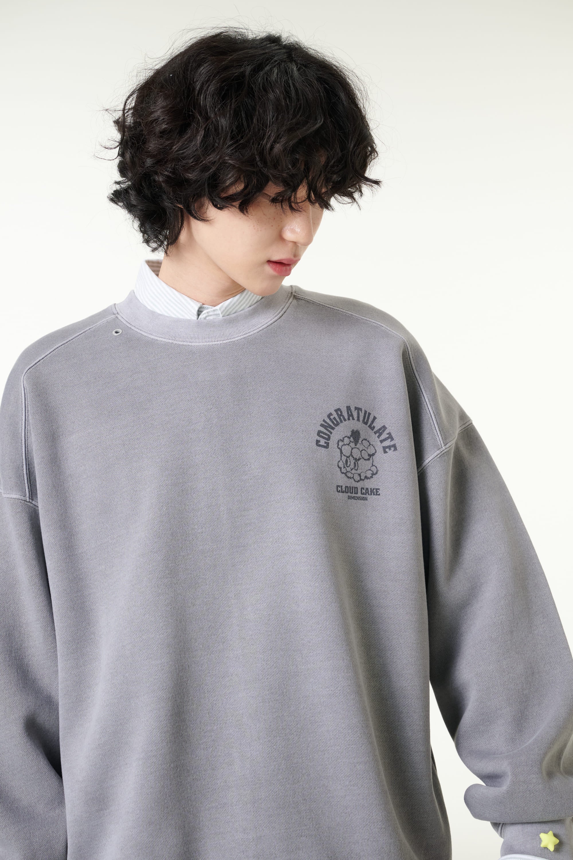 [CLOUD CAKE] Pigment Double-Layer Fabric Printed Sweatshirt-2