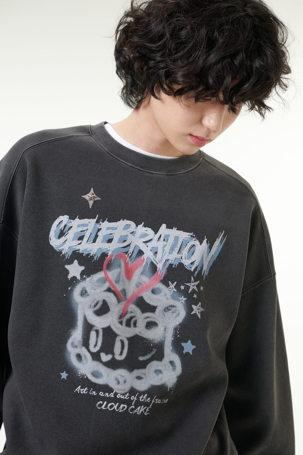 [CLOUD CAKE] Pigment Double-Layer Fabric Printed Sweatshirt Dark Gray-3