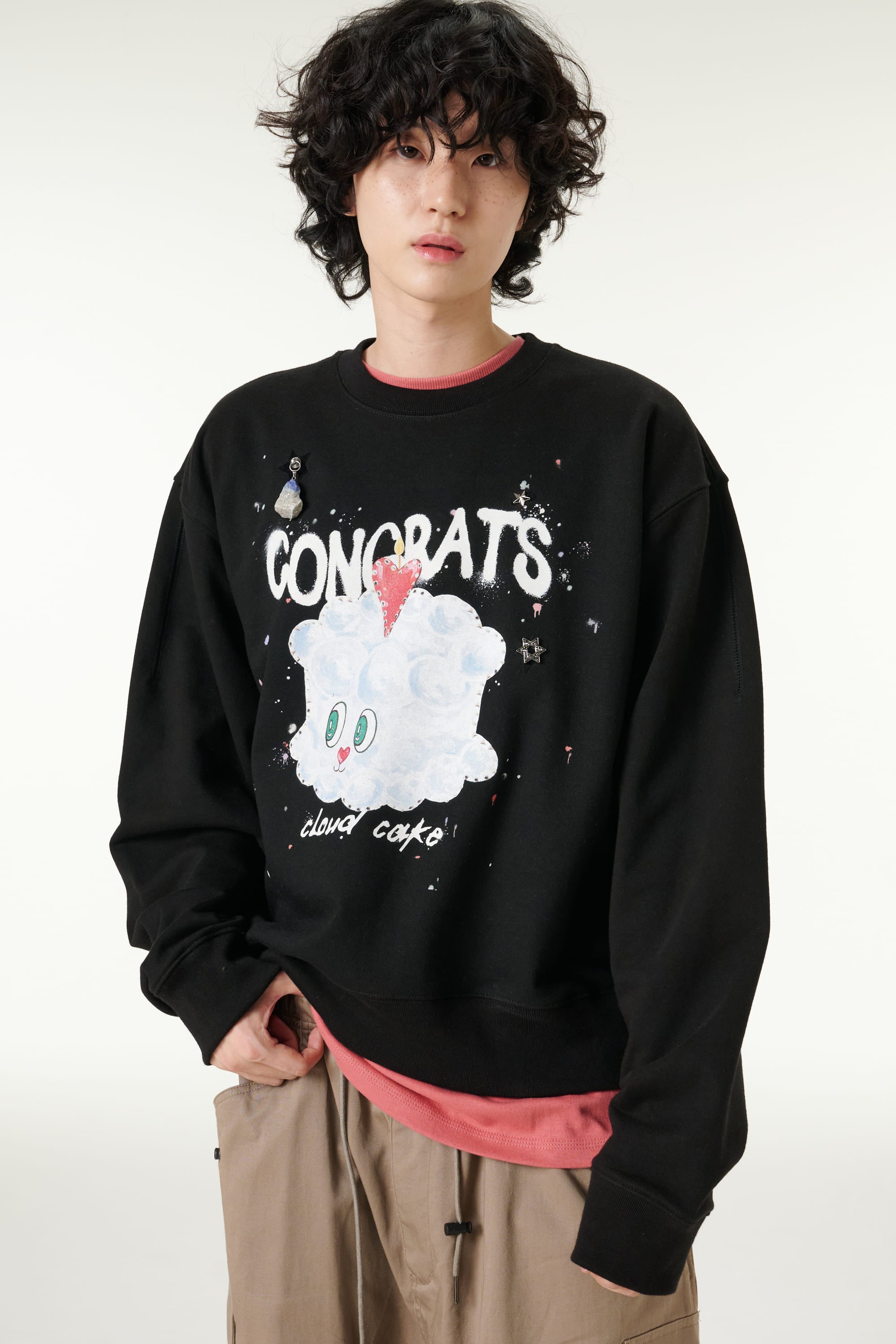 [CLOUD CAKE]Fashion Cloud Cake  Drawing Embroidered Sweatshirt Unisex-1