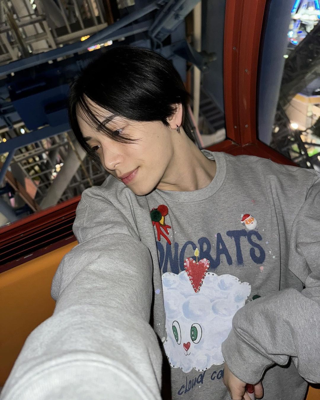 [CLOUD CAKE] Fashion unisex party style sweatshirts hot sale limited editon-3