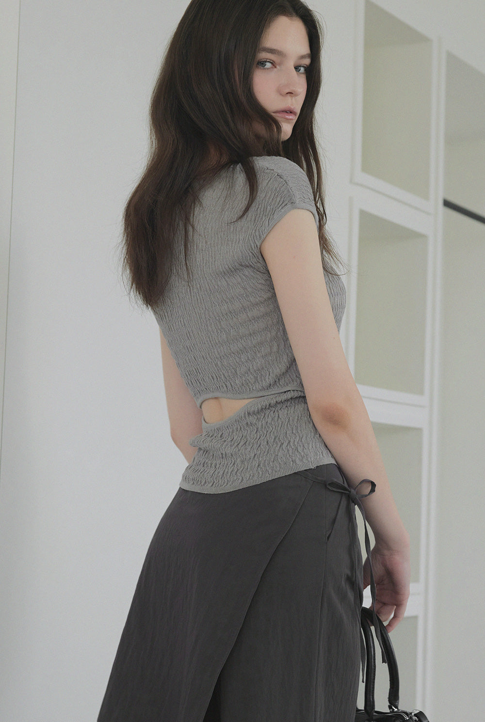 [TWEE] Morini Back-Slit Pleated T-Shirt-1