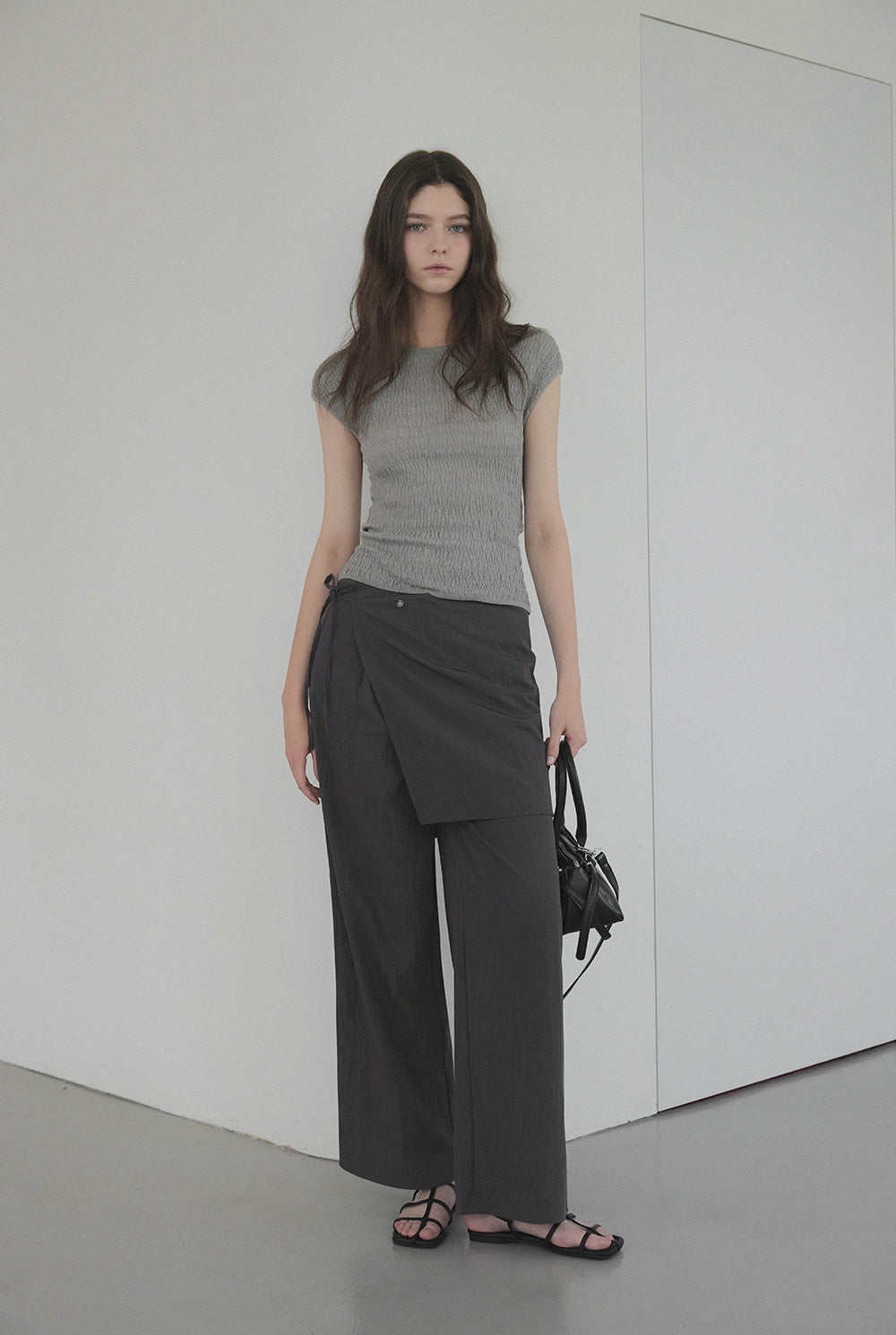 [TWEE] Morini Back-Slit Pleated T-Shirt-0
