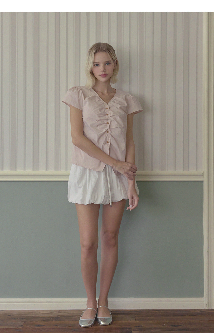[TWEE] Witty Button Shirring Blouse-2